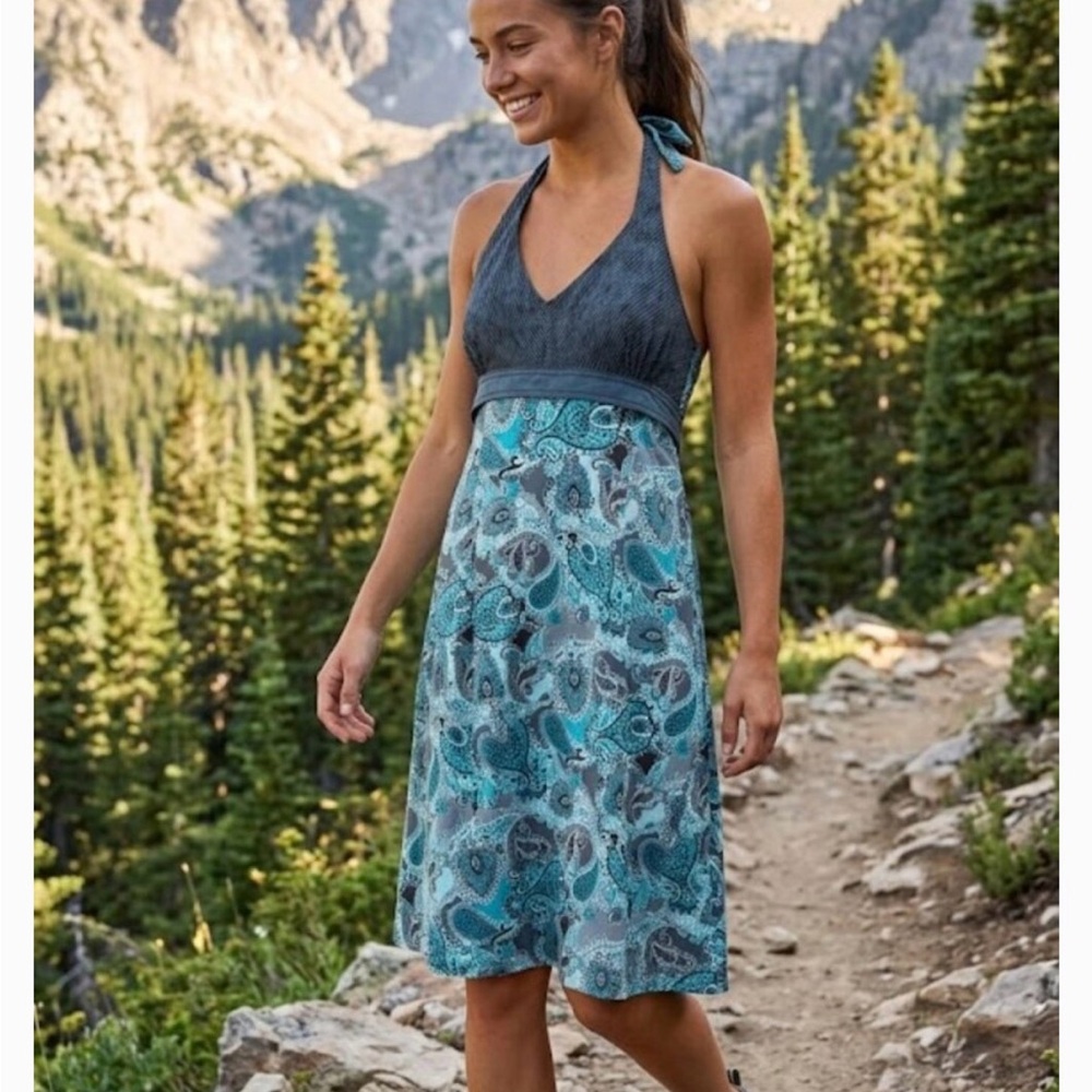 Athleta Pack Everywhere Halter Dress + Paisley print + Size 8